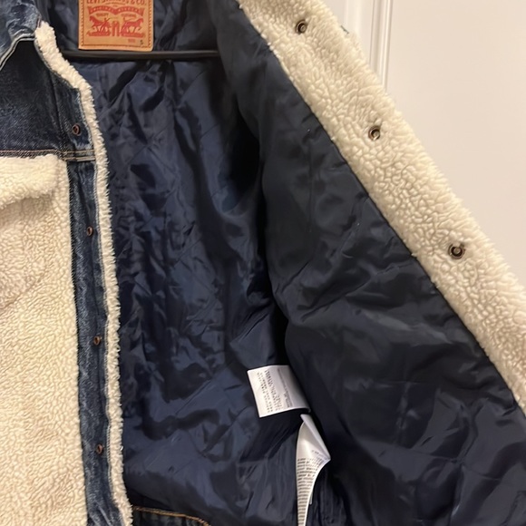 Levi Strauss & Co Sherpa cozy Jean jacket - Picture 4 of 6